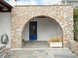 Paros' slice of Paradise