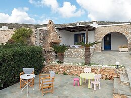 Paros' slice of Paradise