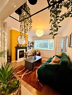 Tranquil Woodcrest Retreat
