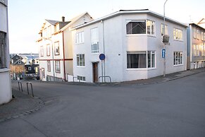 Reykjavík Rainbow Guesthouse