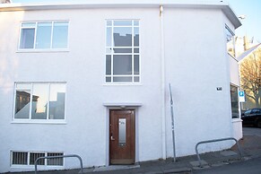 Reykjavík Rainbow Guesthouse