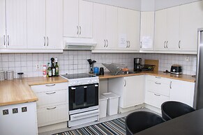 Reykjavík Rainbow Guesthouse
