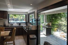 Rotui Luxury Village