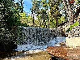 Rotui Luxury Village