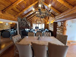 Rotui Luxury Village