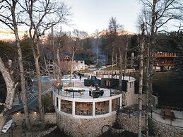 Rotui Luxury Village