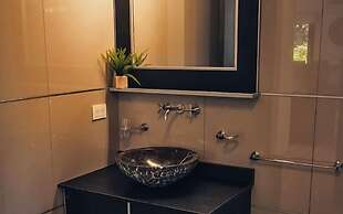 Rotui Luxury Village