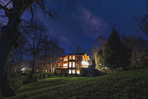 Rotui Luxury Village