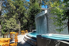 Rotui Luxury Village