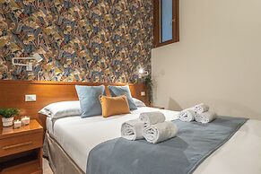 Vittoria Garden Suites