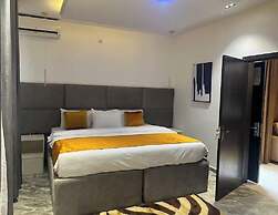 Florence Hotel and Suites