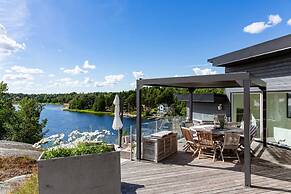 Dream Stay Seafront Villa Padel Court