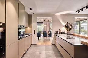 Chalet White Pearl by MYALPS