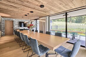 Chalet White Pearl by MYALPS