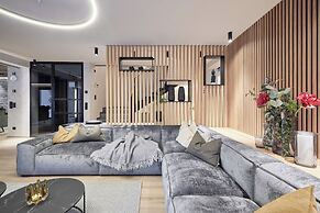 Chalet White Pearl by MYALPS