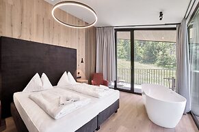 Chalet White Pearl by MYALPS