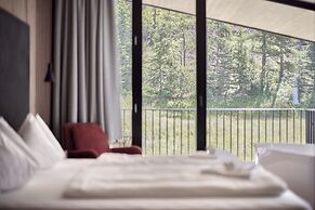 Chalet White Pearl by MYALPS