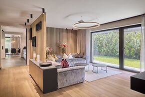 Chalet White Pearl by MYALPS