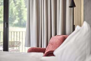 Chalet White Pearl by MYALPS