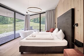 Chalet White Pearl by MYALPS