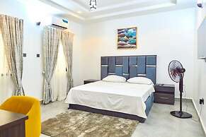 Carter's Luxury Apartment
