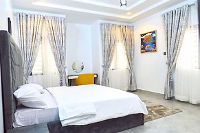 Carter's Luxury Apartment