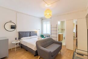 BeBarceloner Sant Andreu Apartments
