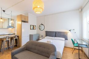 BeBarceloner Sant Andreu Apartments