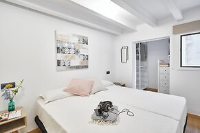 BeBarceloner Francesc Macia Apartments