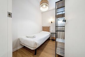 BeBarceloner Eixample Apartments