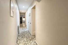 BeBarceloner Eixample Apartments