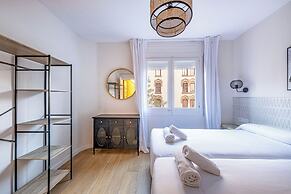 BeBarceloner Eixample Apartments