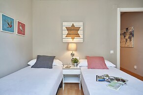 BeBarceloner Eixample Apartments