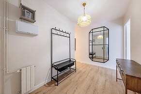 BeBarceloner Eixample Apartments