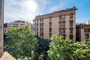 BeBarceloner Eixample Apartments