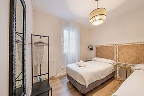 BeBarceloner Eixample Apartments