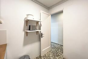 BeBarceloner Eixample Apartments