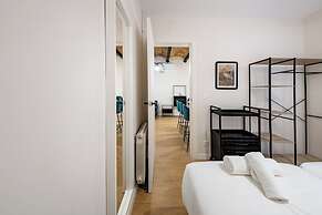 BeBarceloner Eixample Apartments