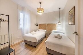 BeBarceloner Eixample Apartments