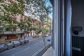 BeBarceloner Eixample Apartments