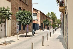BeBarceloner Poble Nou Apartments