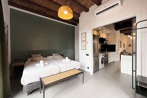 BeBarceloner Poble Nou Apartments