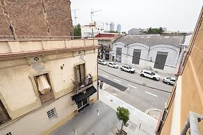 BeBarceloner Poble Nou Apartments