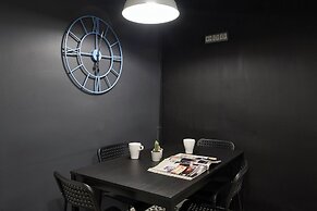 BeBarceloner Sants Apartments