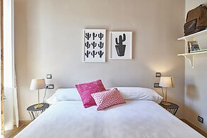 BeBarceloner Sants Apartments