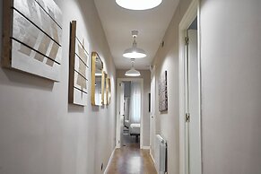 BeBarceloner Sants Apartments