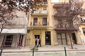 BeBarceloner Sants Apartments
