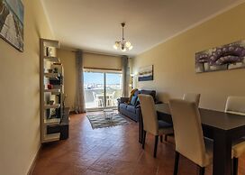 Urban Beach - Izato Paraíso