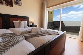 Urban Beach - Izato Paraíso