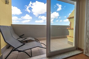 Urban Beach - Izato Paraíso